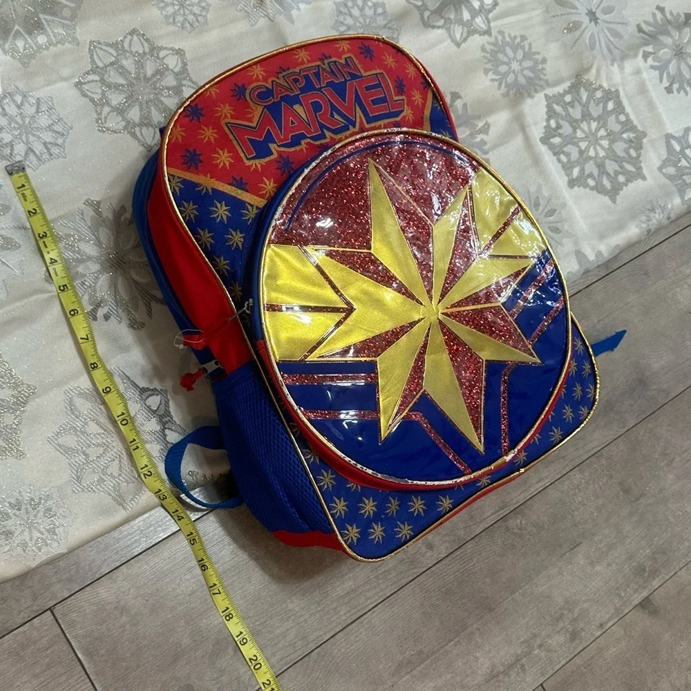 Marvel as bag edge